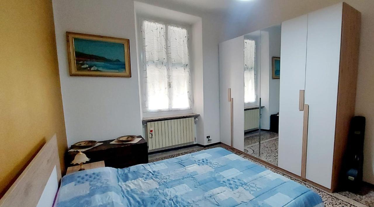 Ca' Mariuccia. Appartamento A Un Passo Dal Mare Savona Exterior photo